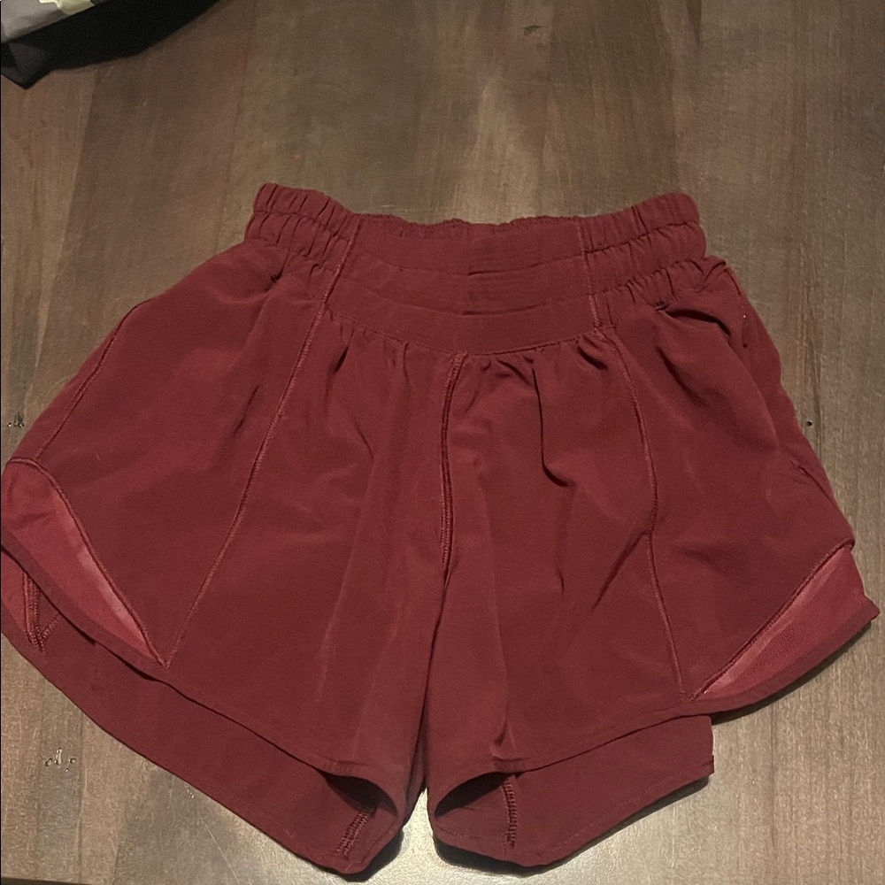 Lululemon Burgundy hotty hot Shorts